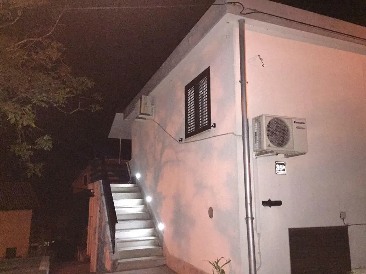 Apartment Apartman Dado Cres